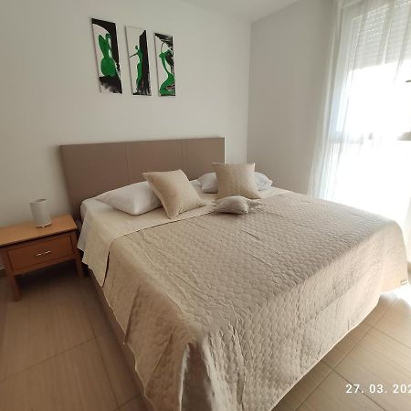 Apartman Antonela With Free Garage Parking Apartment Split Exterior photo